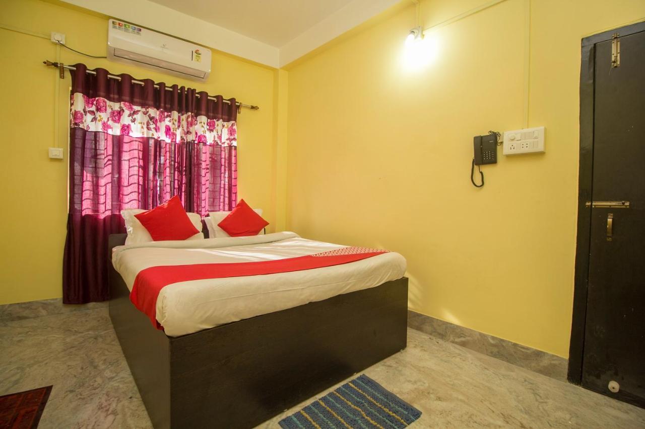 Super Hotel O Kshounish Residency Māldah Exteriör bild