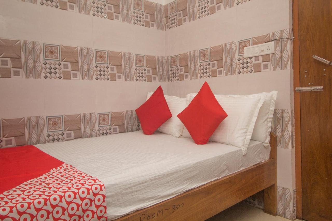 Super Hotel O Kshounish Residency Māldah Exteriör bild